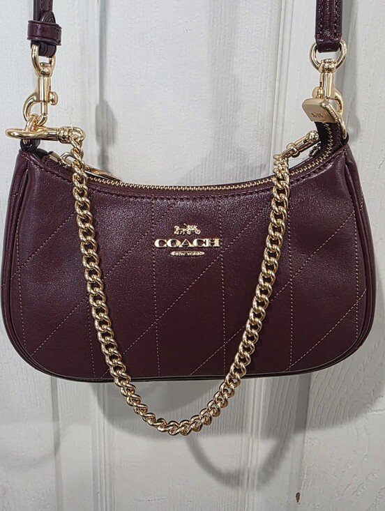 Coach Handbags - Coach Teri Quilted Shoulder Crossbody Bag